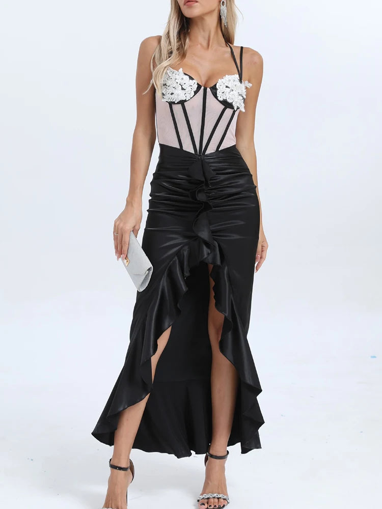 Váy corset bằng vải satin đen Lucia